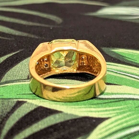 Size 10 Gold Plated Lemon Quartz and Faux Diamond Ring - Picture 6 of 7